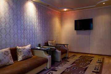 Фотографии Апартаменты Tiffany Park Haus Apartment г. Петропавловск (Казахстан) №3 Фото Апартаменты Tiffany Park Haus Apartment г. Петропавловск 3